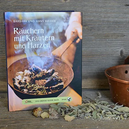 Räuchern mit Kräuter und Harzen